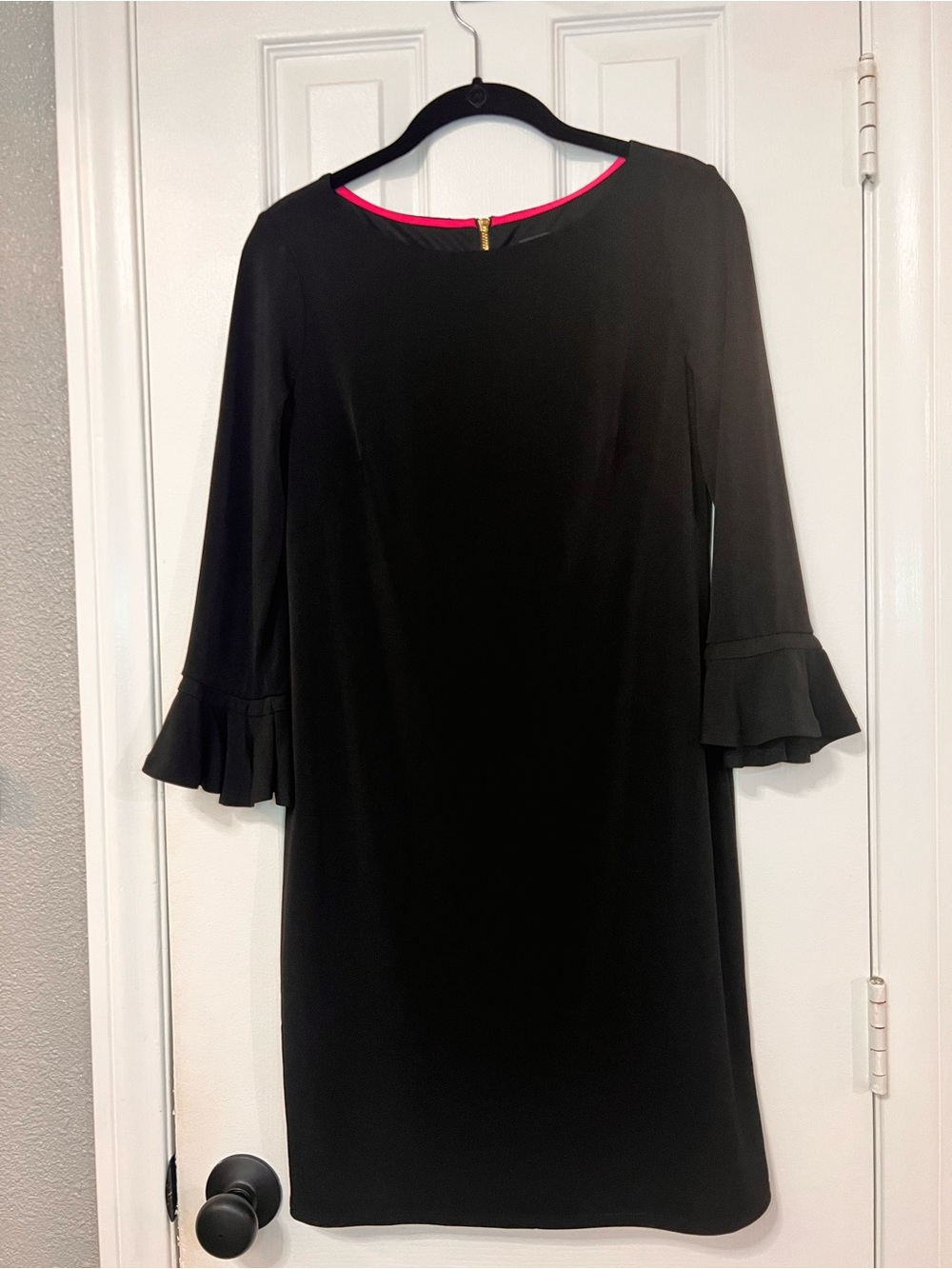 Jessica Howard Black Shift Dress 4P Petite Ruffle Bell Sleeve Pink Trim Back Zip